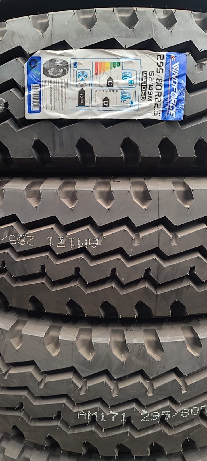 WINDFORCE-WA1060.jpeg 295/80R22.5 TRD06 16 PR TRACCION CARRETERA TRIANGLE - PRECIO NETO $ 199.900 + IVA - Imagen 1